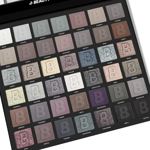 BEAUTY BAY - Smoky 42 Colour Palette Fantastic Look Albania Tirana