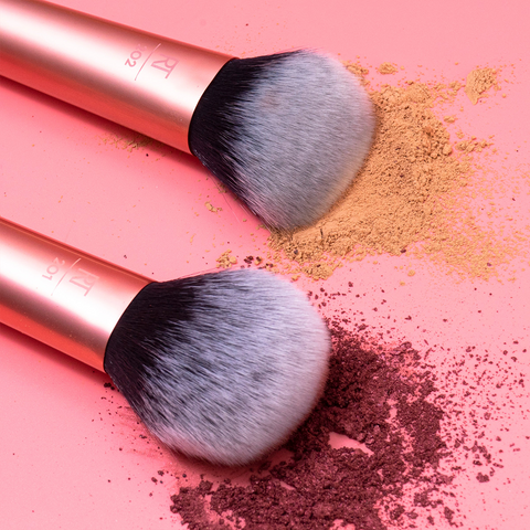 Real Techniques® - Ultra Plush Powder Makeup Brush    Fantastic Look Albania Tirana